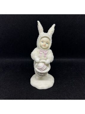 Department 56 Snowbabies "A Basket of love" figurine